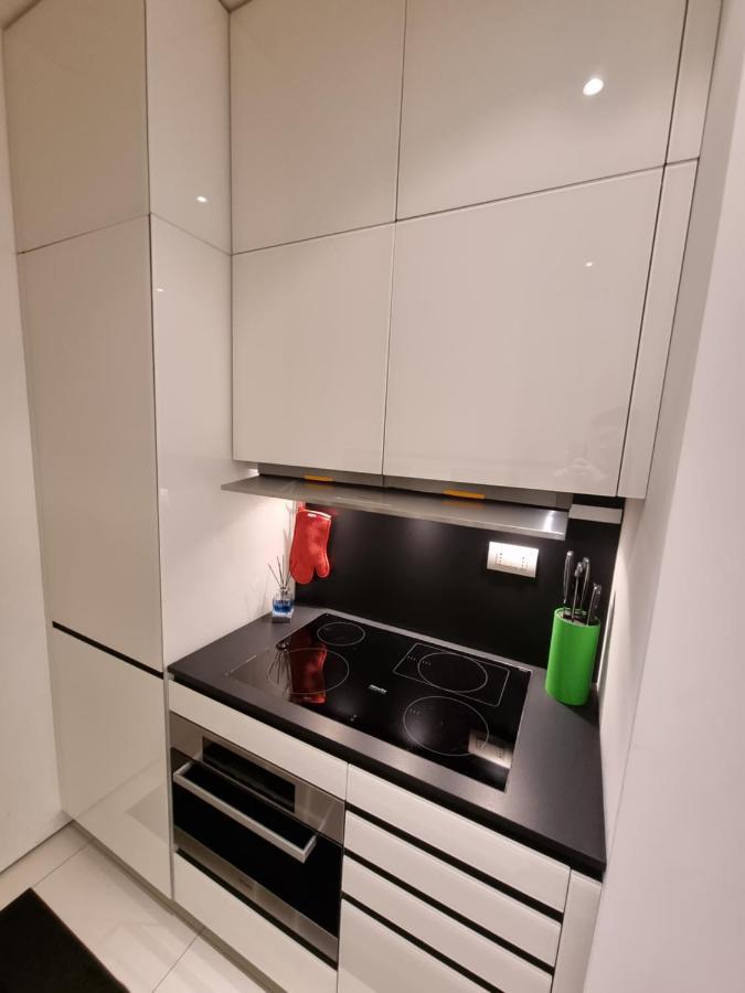 A 700m Da Porta Susa! Bilocale Lussuoso & Moderno * Torino